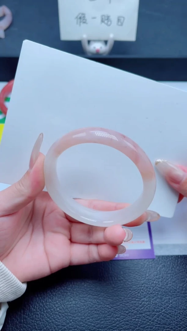 未镶嵌手镯石英质玉146-59