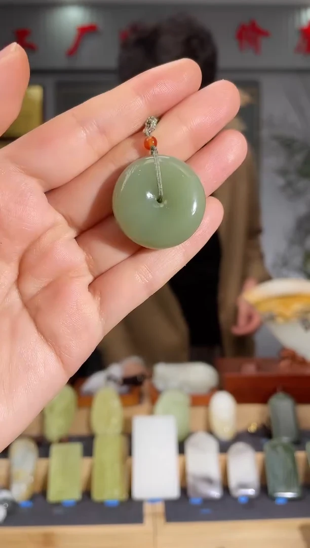 【闪购商品】和田玉颈饰未镶嵌拍一发一 多样性发货