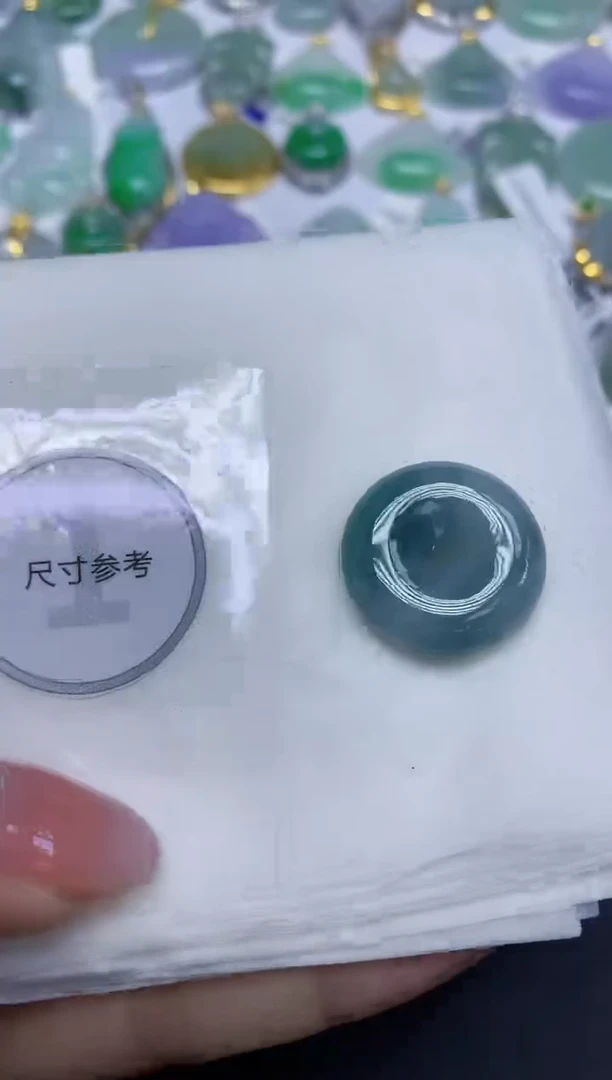 颈饰未镶嵌翡翠天然缅甸翡翠A货百元以上9元证书费自理