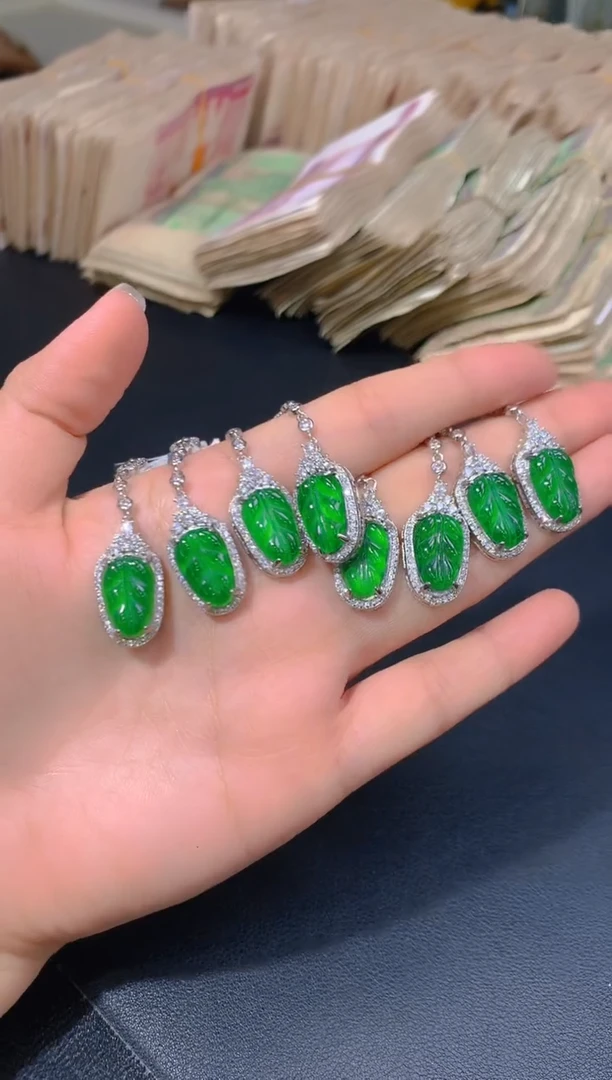 定制翡翠未镶嵌52定制翡翠-多样性发货（发其一）