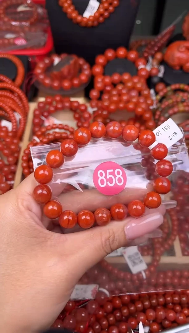 南红玛瑙未镶嵌珠宝奇石858-10+