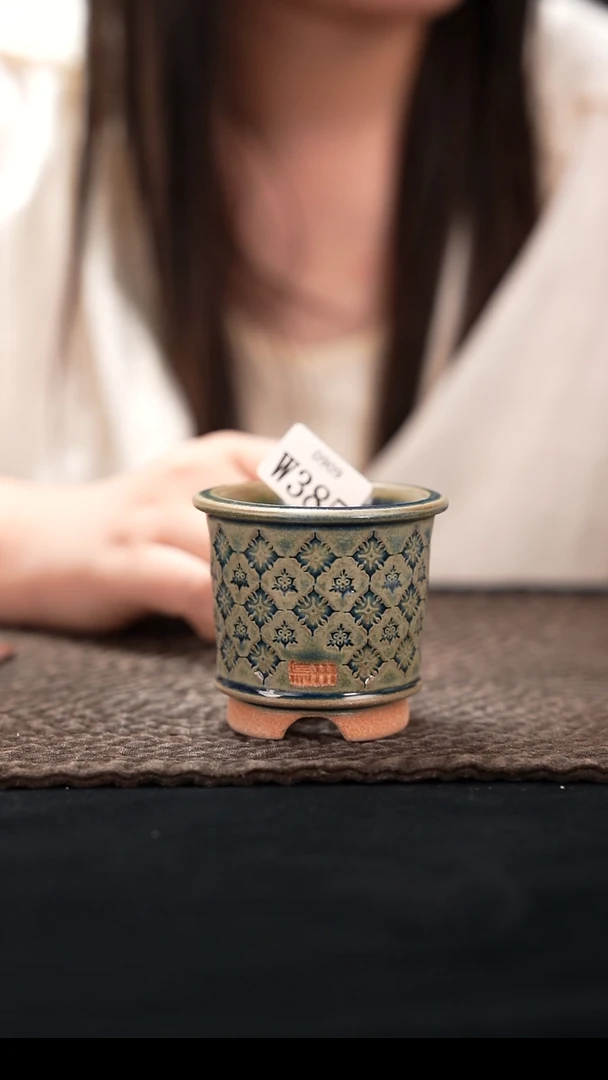 9-9-385花盆口径5.5瑕