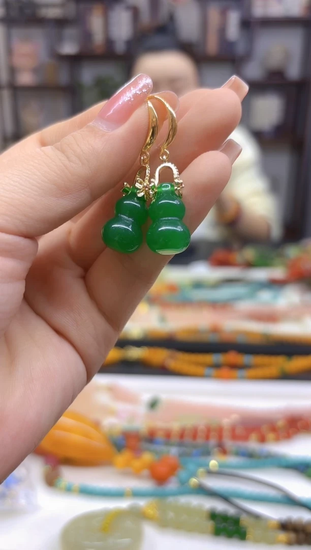 【闪购商品】翡翠耳饰14K金镶嵌耳勾E475