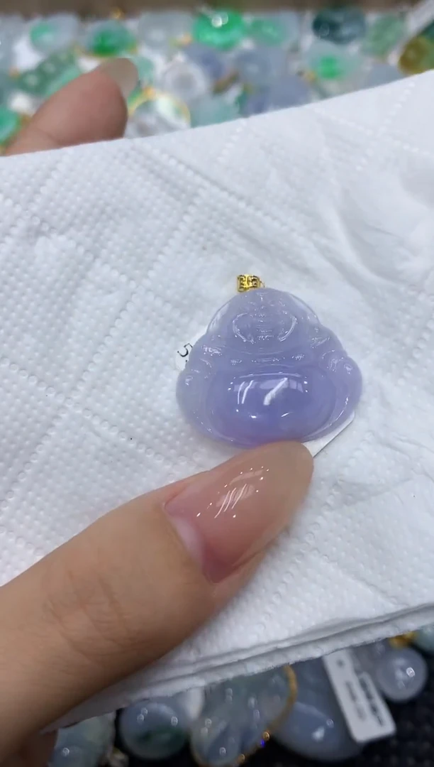 颈饰18K金镶嵌翡翠111111111111