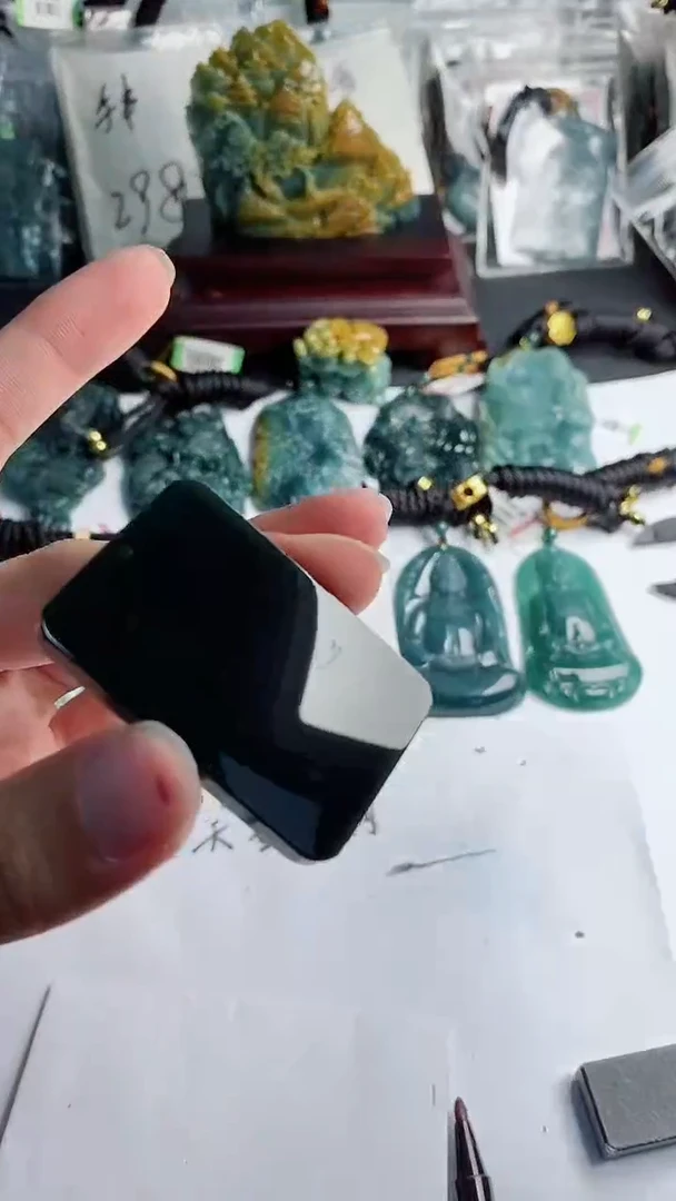 【闪购商品】和田玉（青玉）颈饰未镶嵌多样性一件随机发货 无事牌88