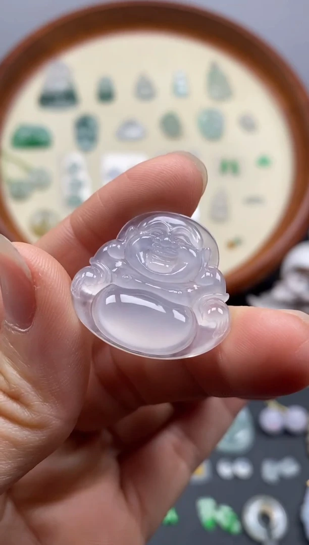 颈饰未镶嵌翡翠冰佛公/芬