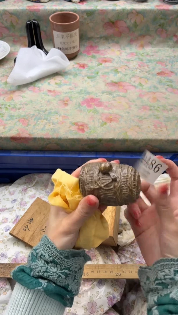 瓷片东**猪       A486*