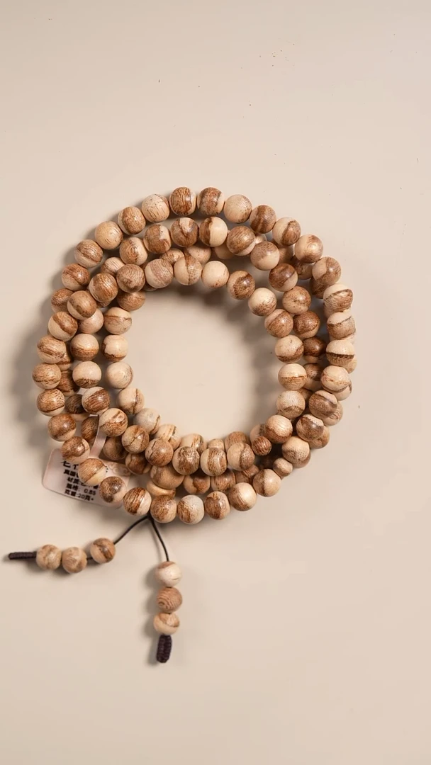 沉香手串国香虫漏0.85圆珠多圈20克+  多样性发一