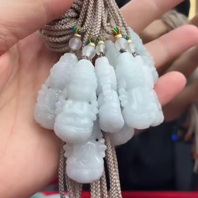 【老王好物优选】JW5680-天然翡翠观音吊坠多样性发一