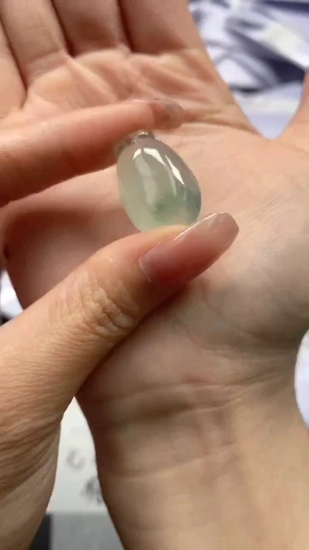 翡翠未镶嵌吊坠(赠链)高端甄选吊坠（一物一图）29