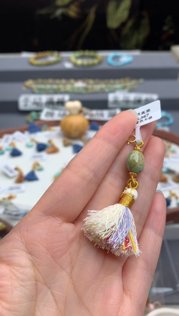 未镶嵌侧挂南红玛瑙茜.n195