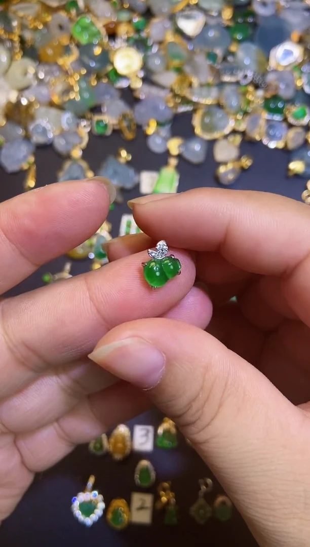 翡翠银S925镶嵌吊坠(不含链)1