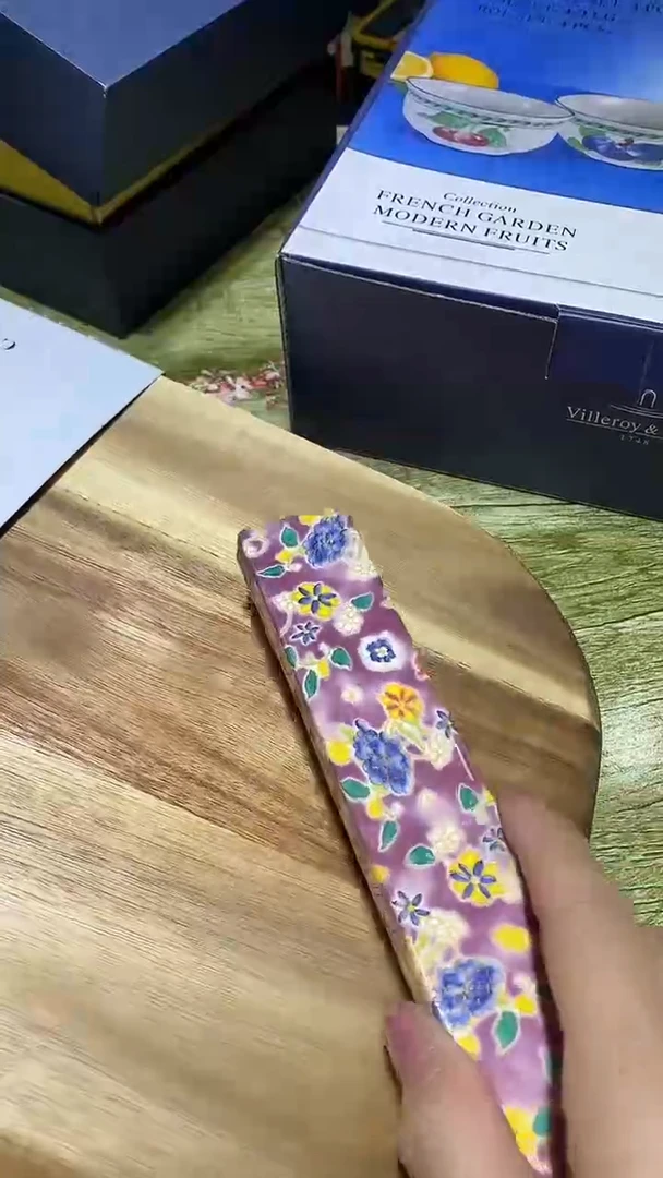 瓷片碗碟好物一件不留@@1