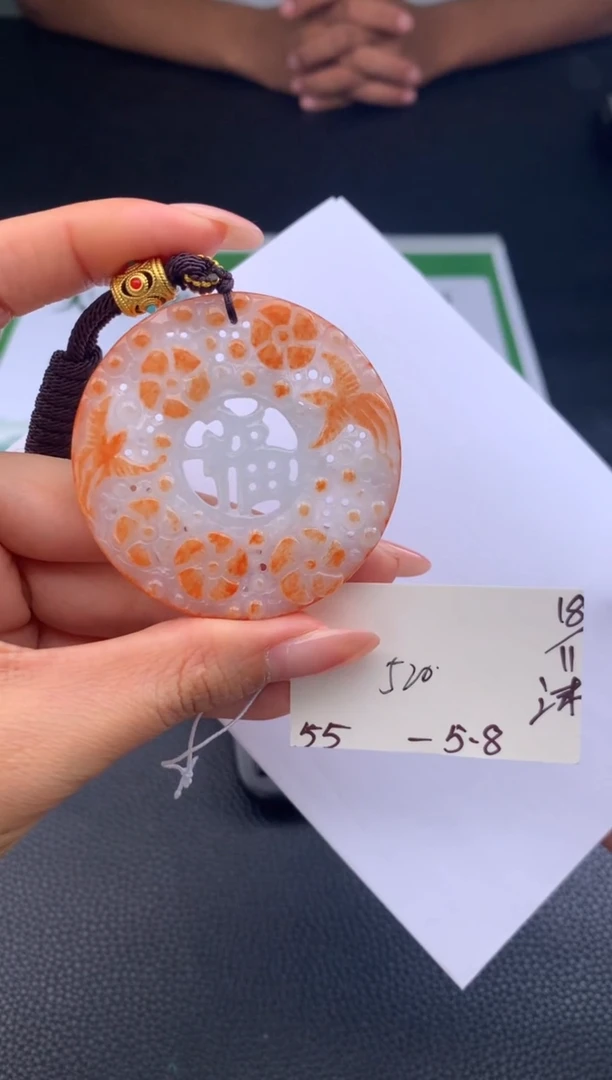 吊坠(不含链)未镶嵌翡翠下单联系小耳机多样性发货（拍一发一）