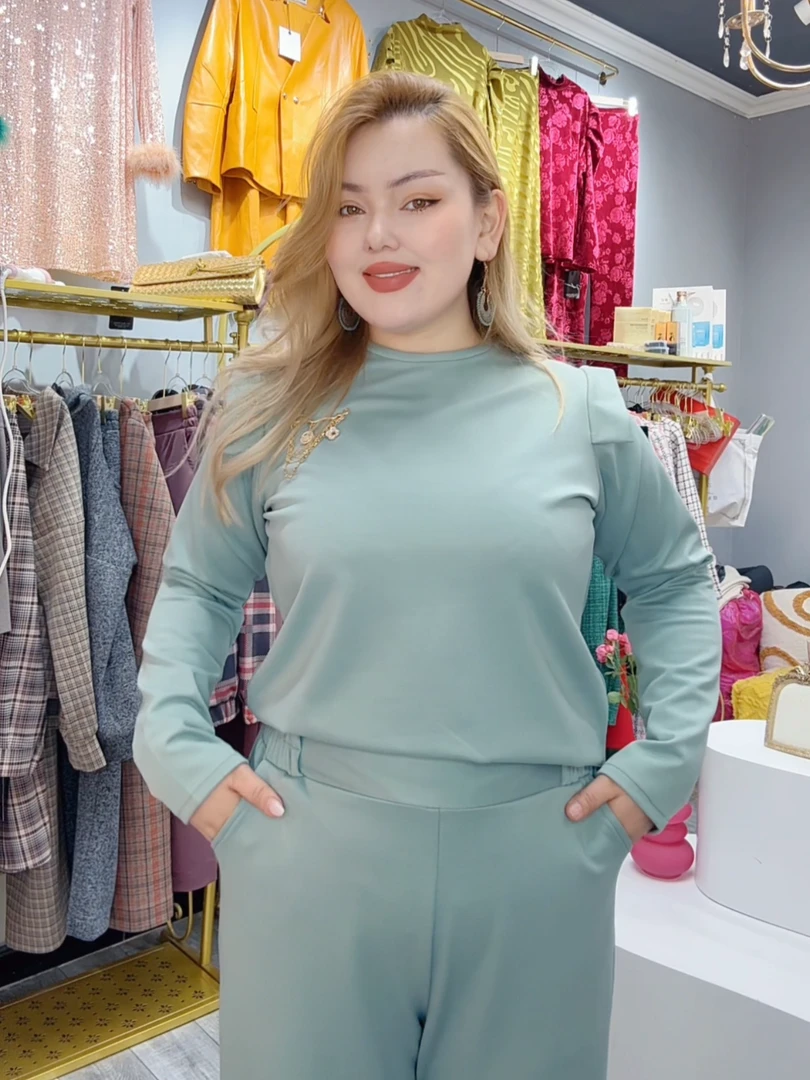 单/套装 时尚洋气套装女春季2025新款法式名媛小香风短上衣两件套