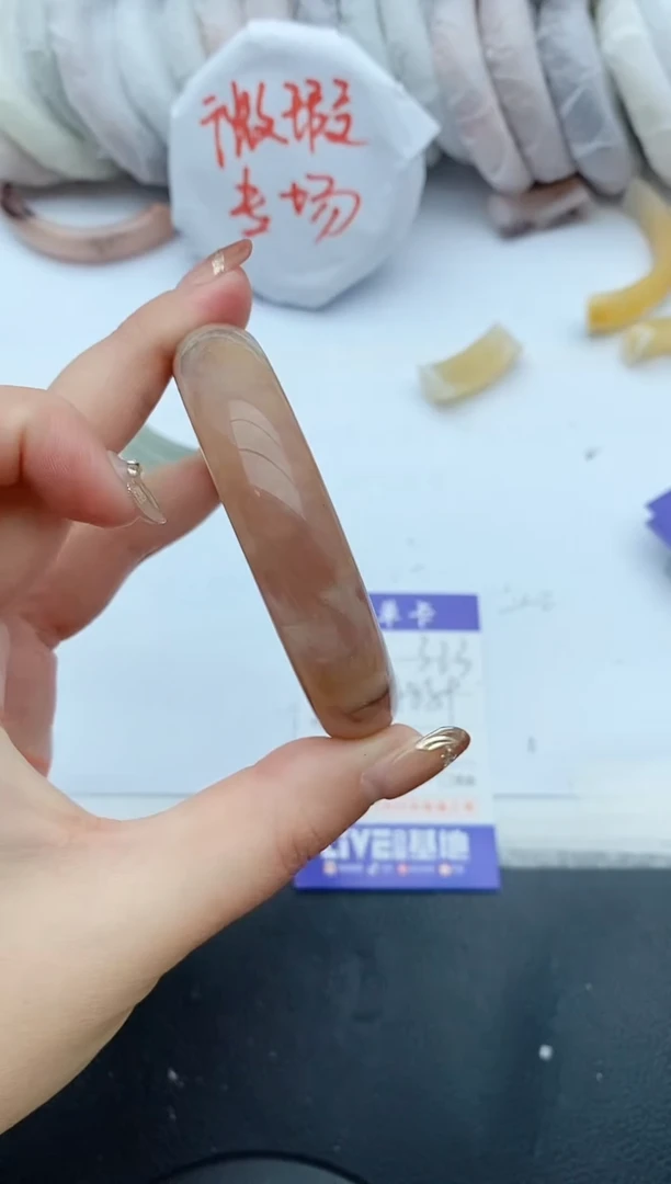 【闪购商品】石英质玉手镯未镶嵌33+58/59