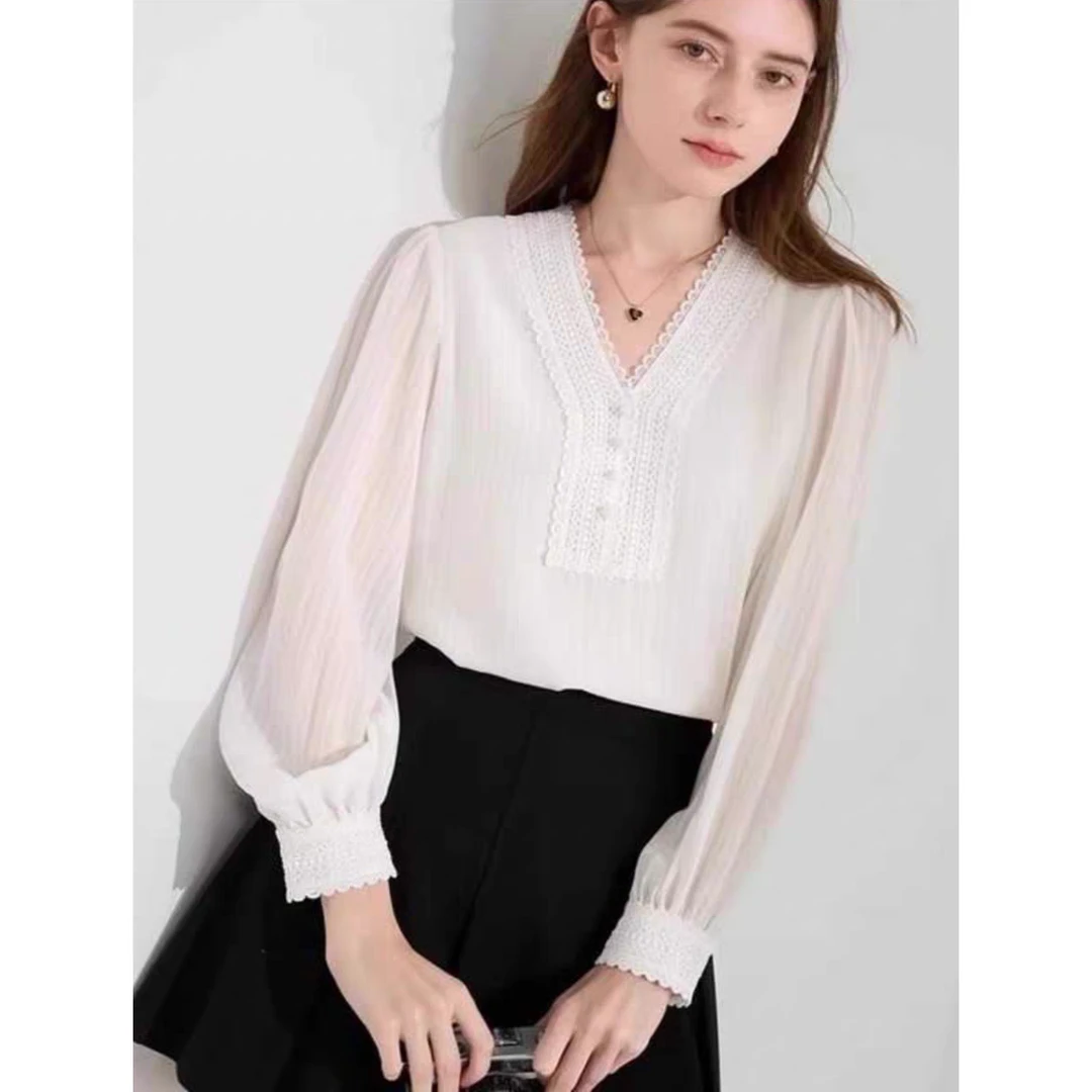门店34&9！白风琴衬衫」 法式气质水溶蕾丝拼接V领长袖衬衣女D00162