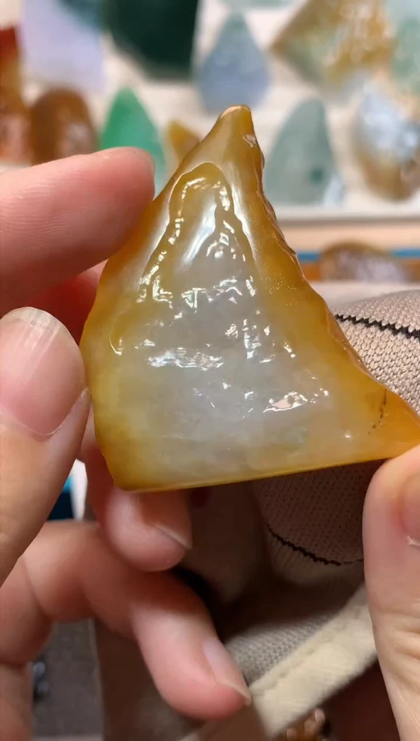 吊坠(不含链)未镶嵌翡翠吊坠