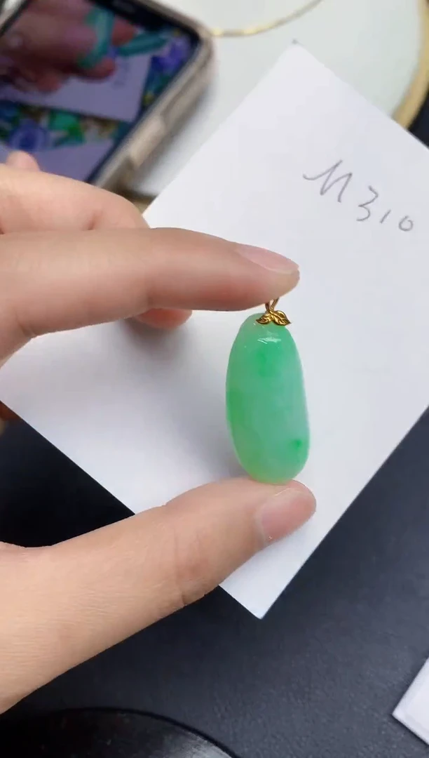 【闪购商品】翡翠颈饰18K金镶嵌000000000