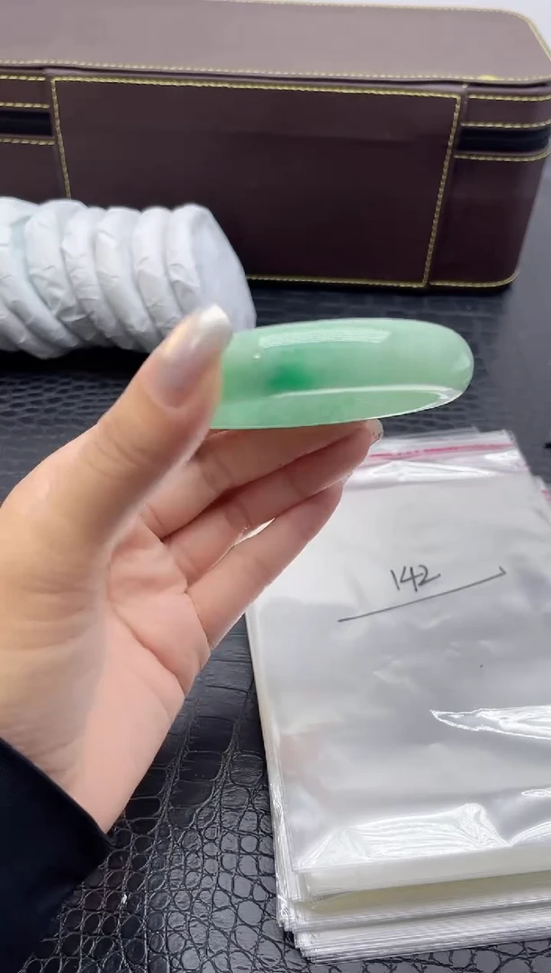 142手镯所见即所得拍啥发啥