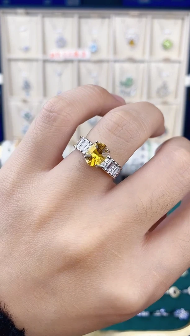 【闪购商品】黄晶戒指银S925镶嵌9mm裸石