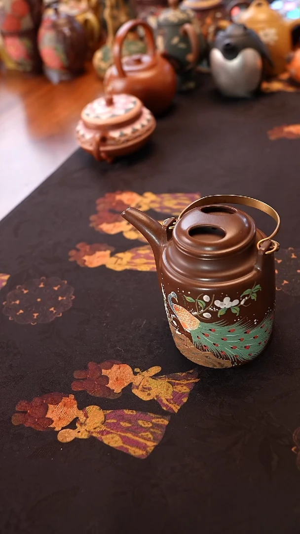 紫砂其他孔雀提梁宜兴紫砂