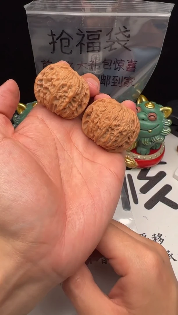 文玩核桃把件核桃