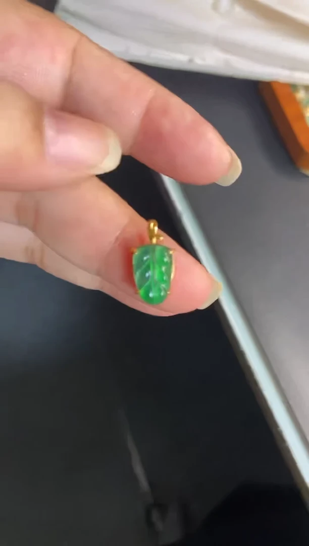 吊坠(不含链)银S925镶嵌翡翠1
