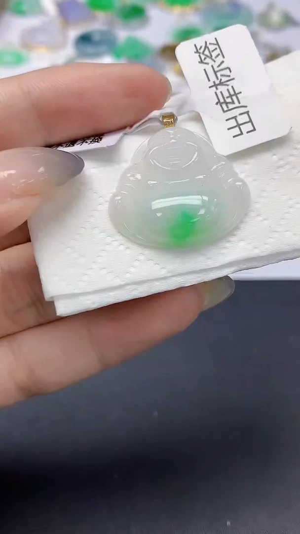 翡翠18K金镶嵌颈饰天然缅甸a货翡翠