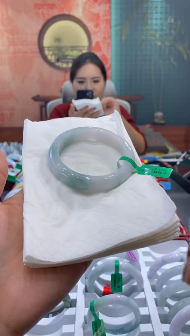未镶嵌手镯翡翠多人00015969