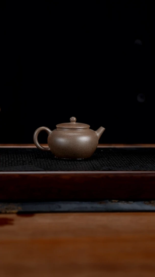 茶壶紫砂130cc黄龙山原矿段泥平盖莲子13