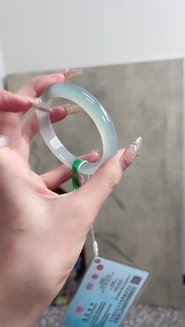 【闪购商品】玛瑙/玉髓手镯未镶嵌58圈