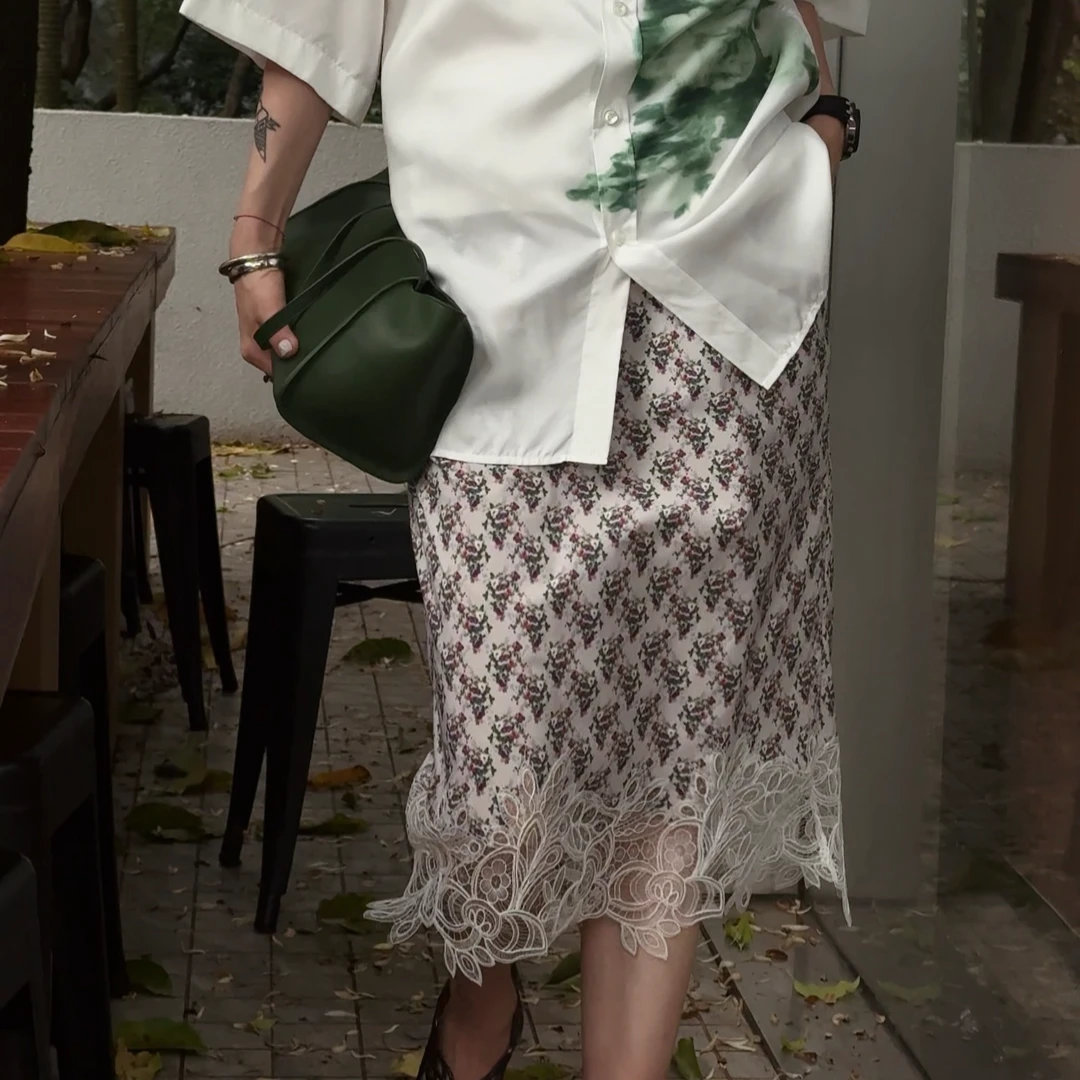 【DYMMXYMM】-早春极简风时尚下摆拼蕾丝碎花半裙-5SSY6217