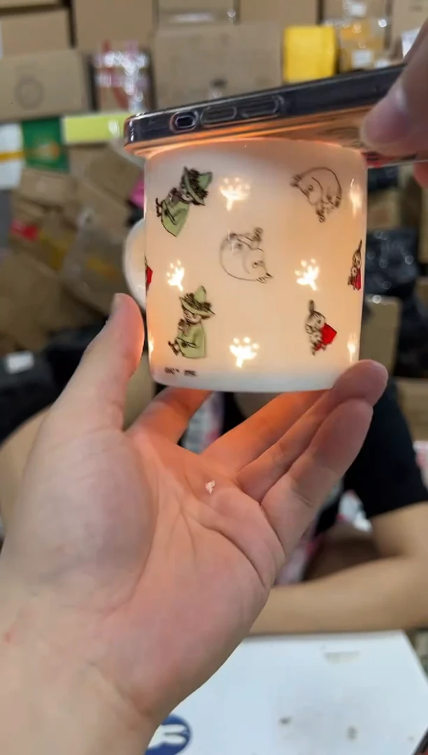 瓷片白色姆明满印咖啡杯