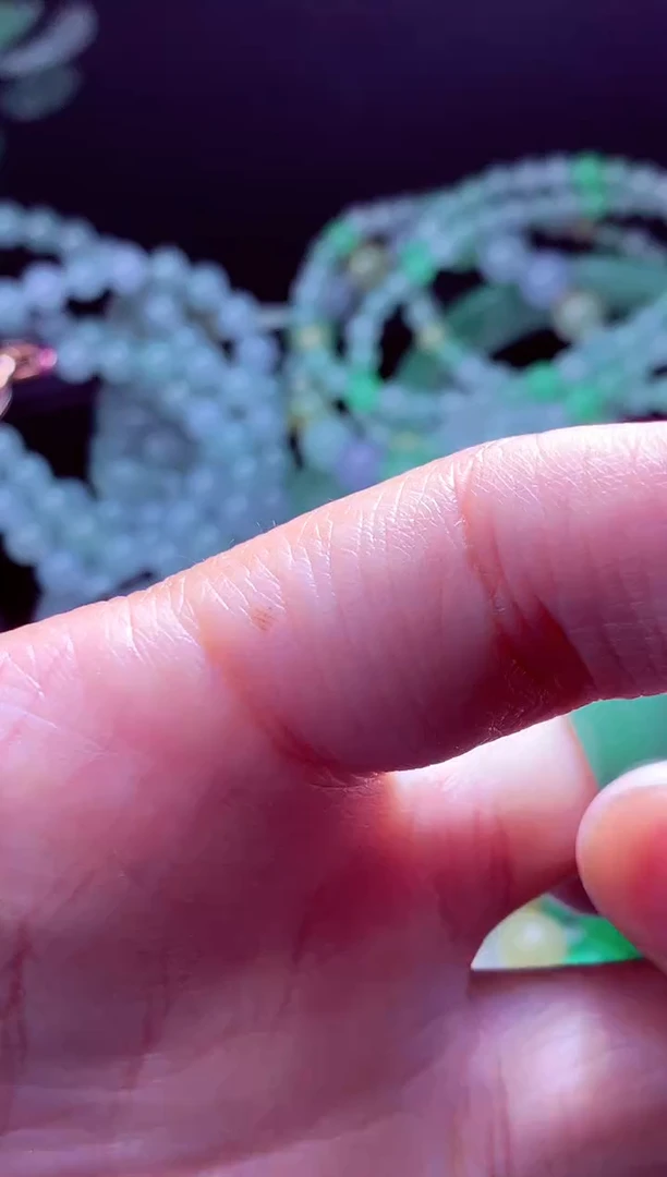 未镶嵌定制翡翠开*?翡翠毛货定制