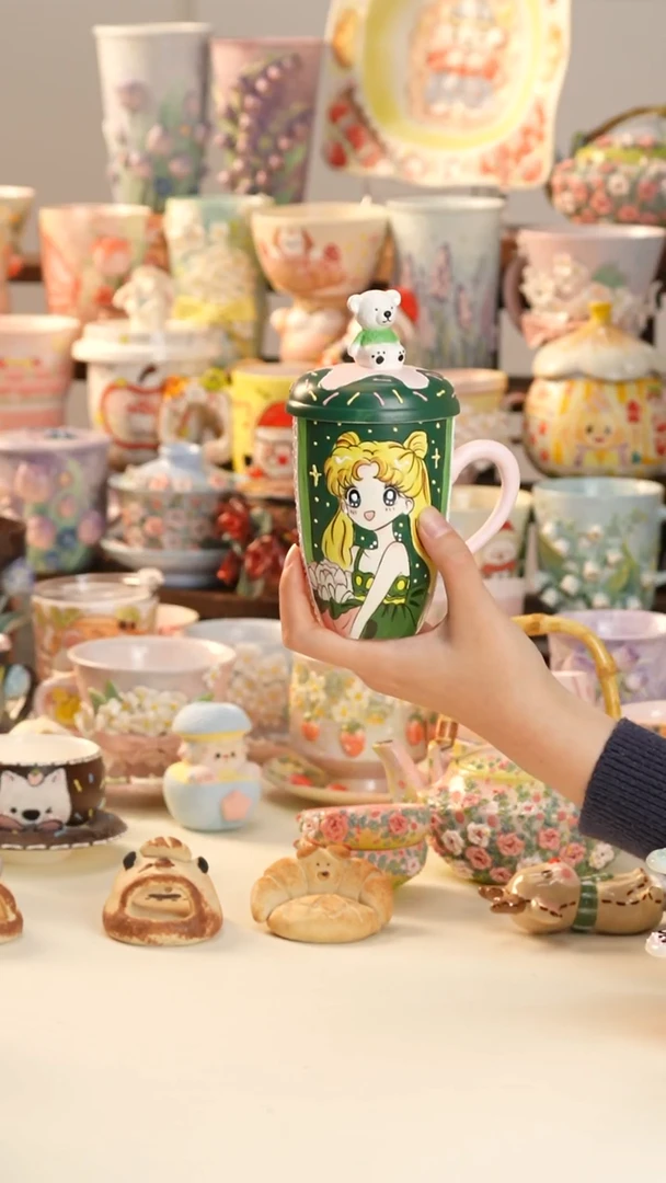 摆件陶景德镇釉下彩手绘设计师款陶瓷