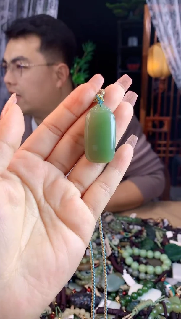 【闪购商品】和田玉挂件未镶嵌多样性发货拍一发一