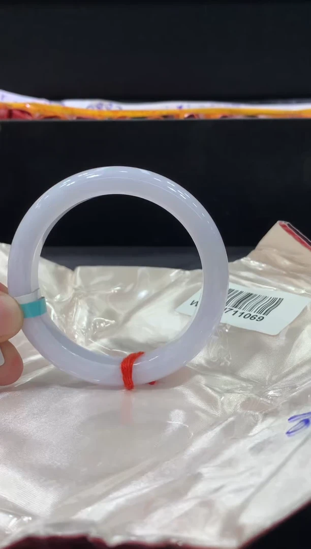 未镶嵌手镯翡翠翡翠手镯