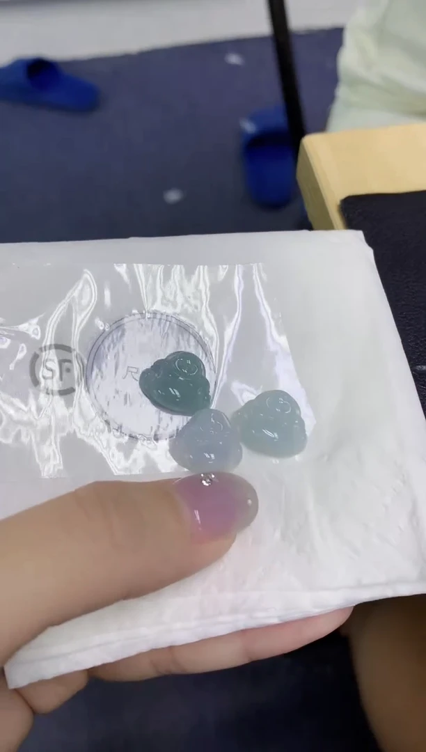 颈饰未镶嵌翡翠天然缅甸翡翠A货多样性发一件