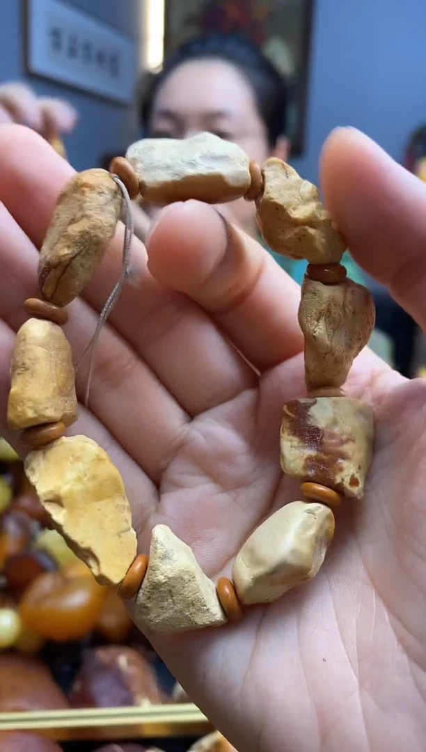 未镶嵌琥珀手串手串