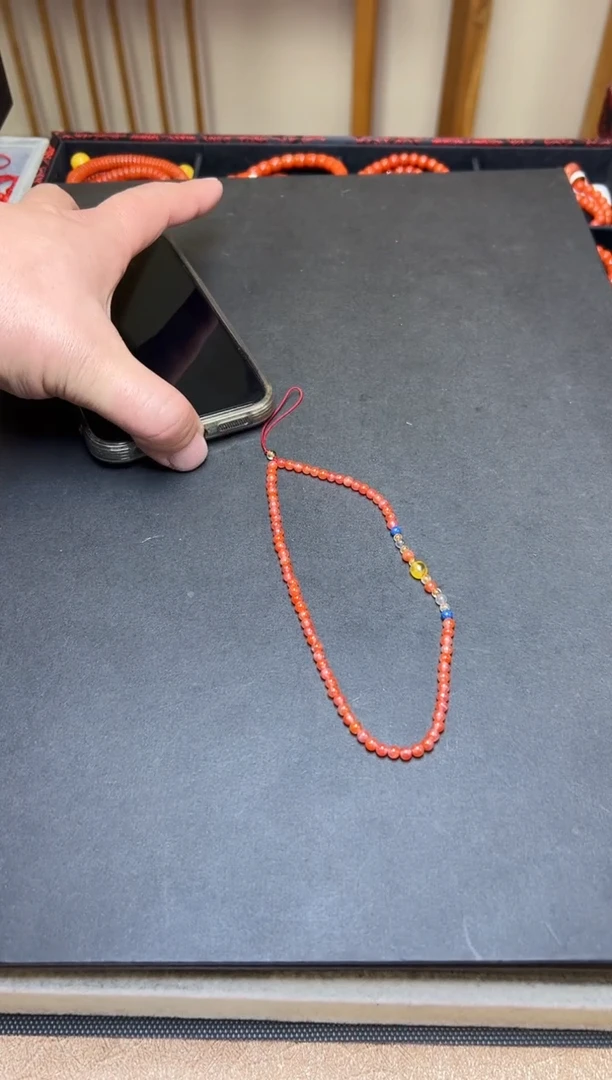 未镶嵌手机链南红玛瑙手机链