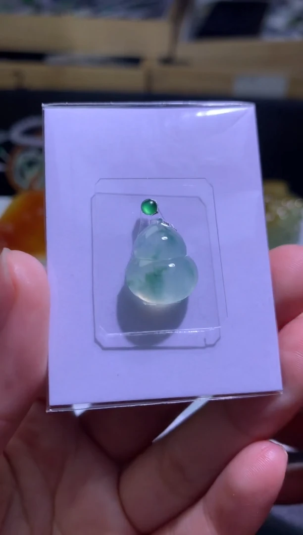 定制翡翠未镶嵌毛货