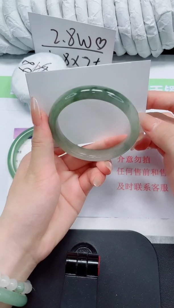 石英质玉手镯未镶嵌169-58