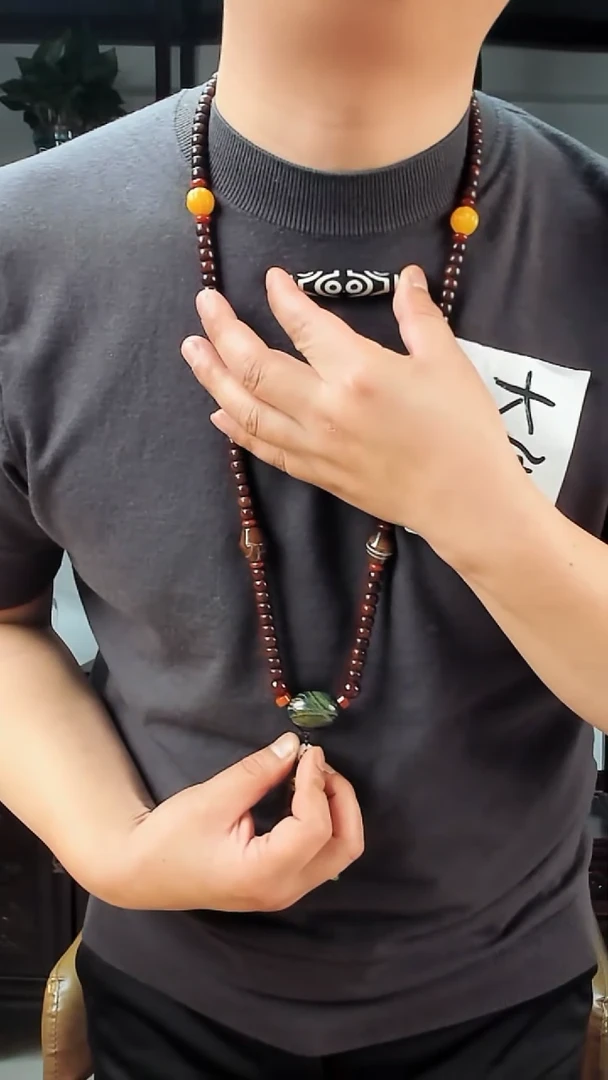 【闪购商品】玛瑙/玉髓颈饰未镶嵌文玩