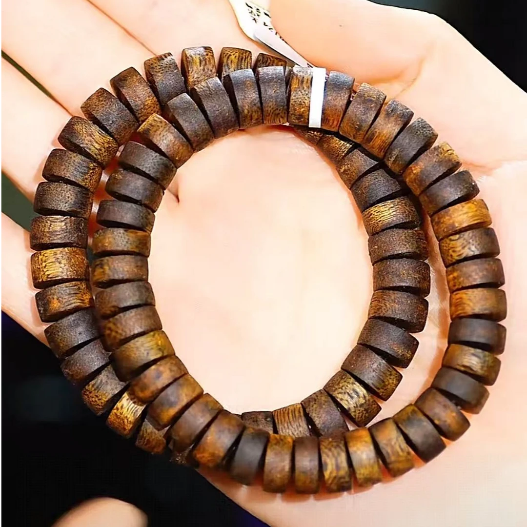 沉香白棋虫漏厚片珠单圈多样性发一条（赠养香料一份）