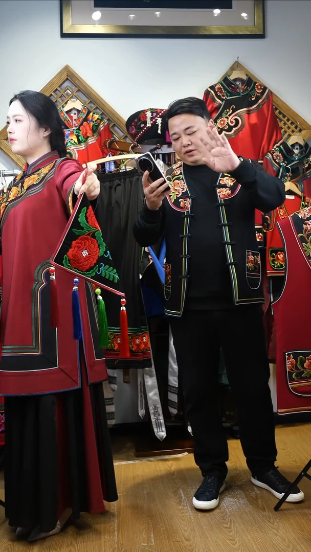 直播间专享三角包
