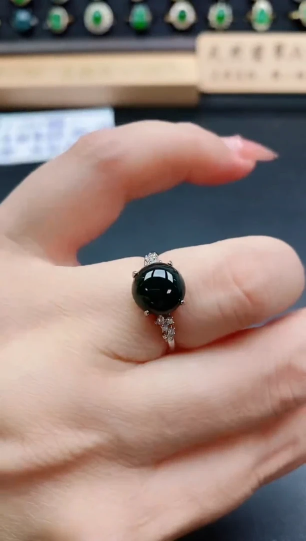 银S925镶嵌戒指翡翠1