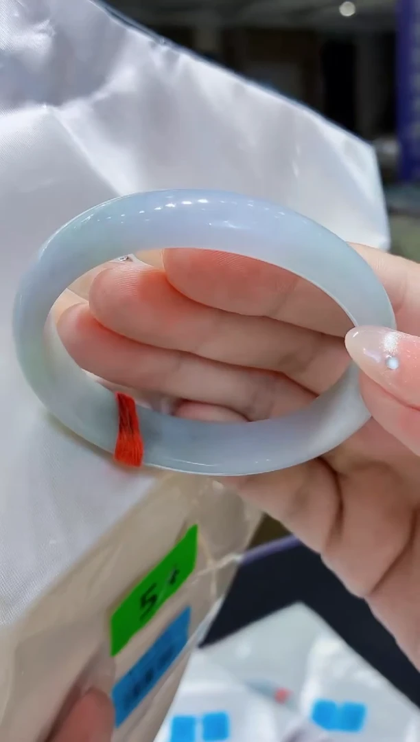 未镶嵌手镯翡翠翡翠手镯52