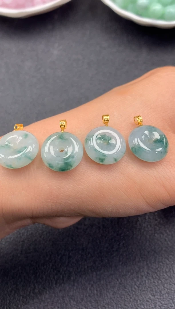 颈饰18K金镶嵌翡翠FA345 翡翠飘花平安扣 多样性发其一赠皮绳