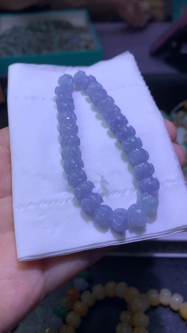 未镶嵌定制翡翠毛货